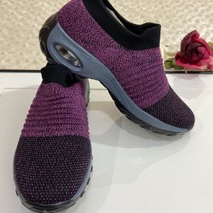 Hyper Women Shoes new without box